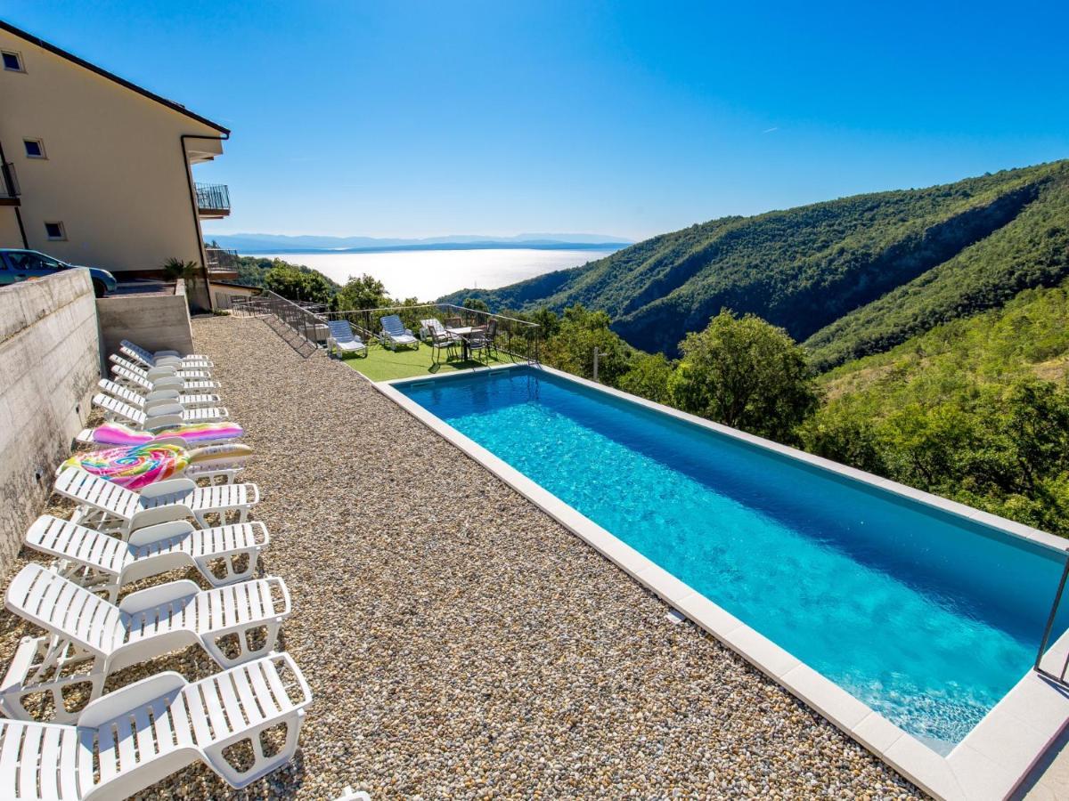 Pansion Villa Betina Lovran Exterior photo