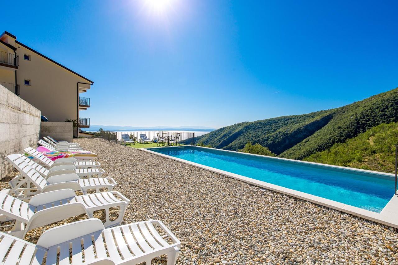 Pansion Villa Betina Lovran Exterior photo